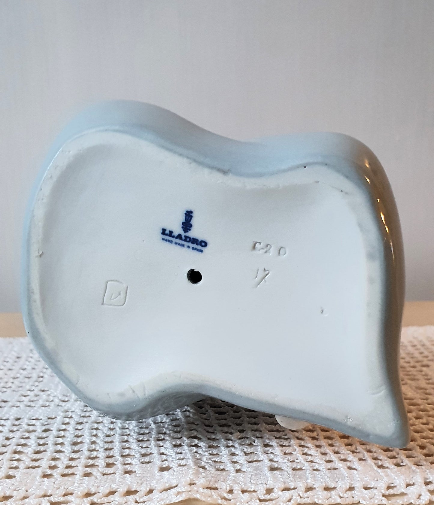 LLADRÓ BAMBINA CON CANE E GATTO VINTAGE IN PORCELLANA