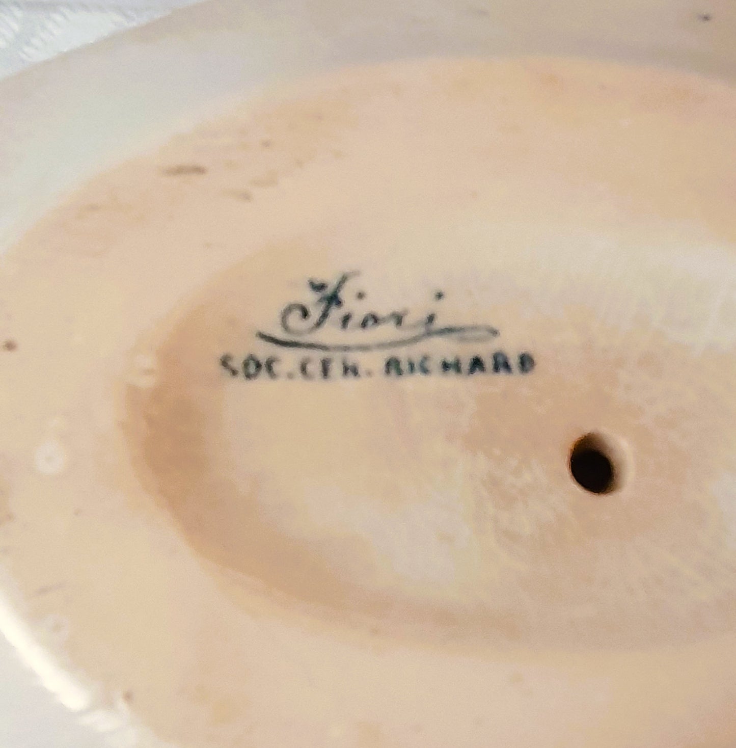 S.C. RICHARD SALSIERA ANTICA IN CERAMICA