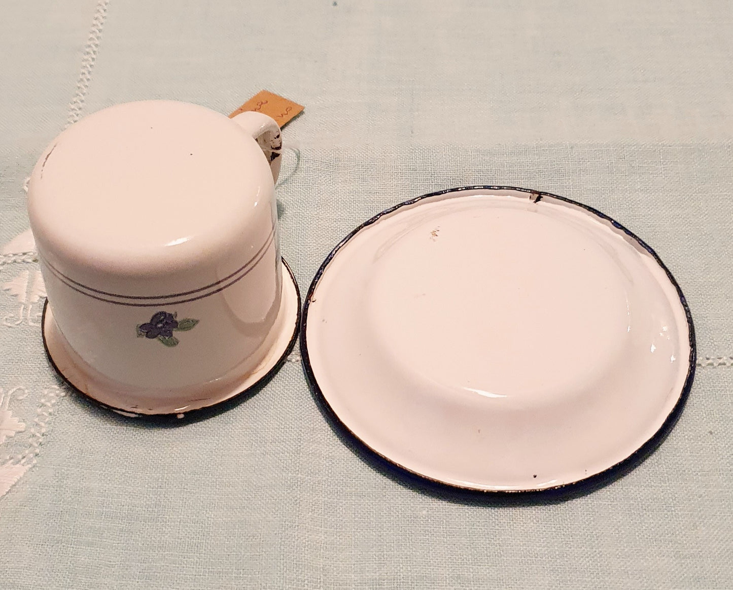 TAZZINA E PIATTINO VINTAGE IN LATTA SMALTATA