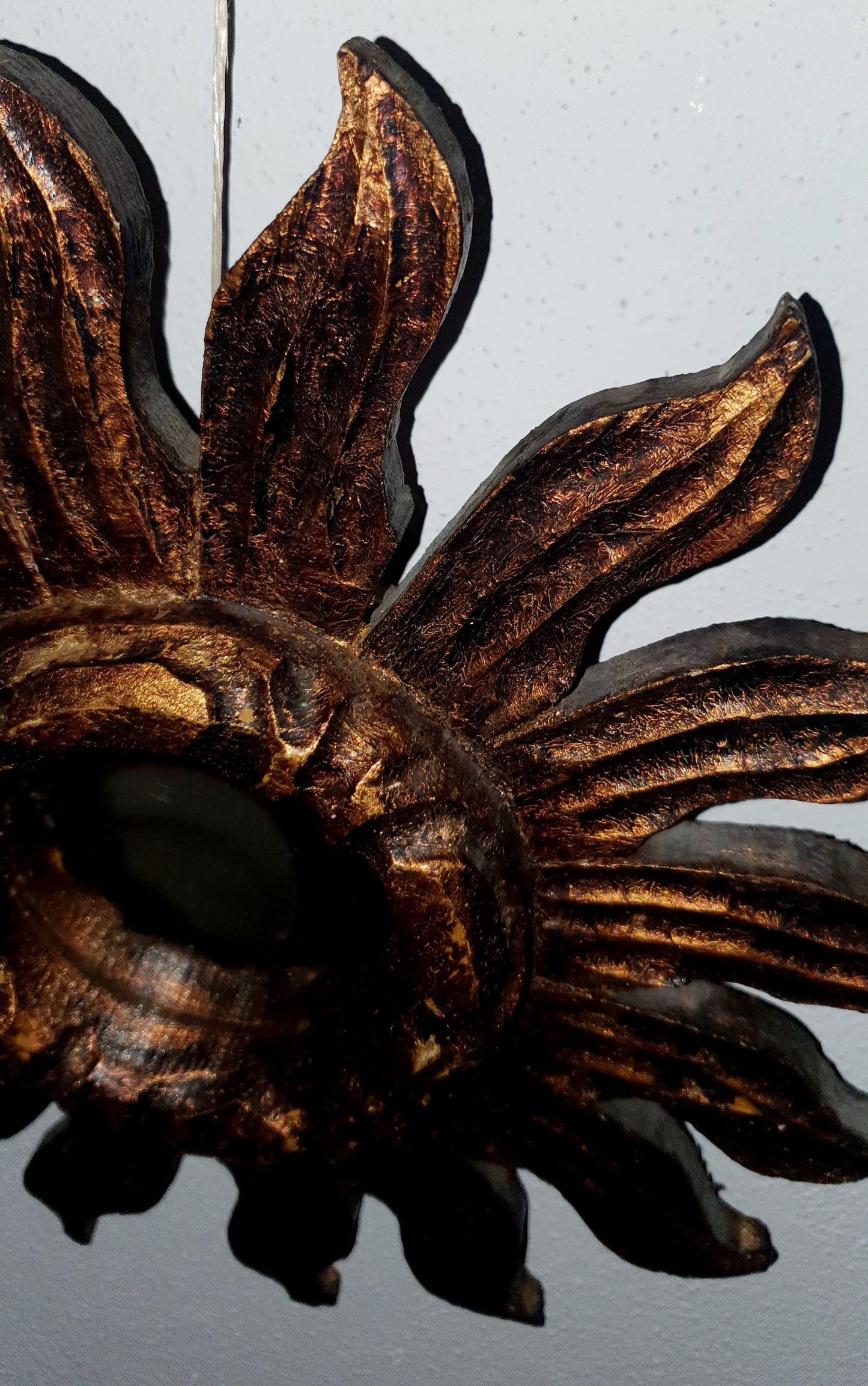 SPECCHIO VINTAGE ROTONDO A SOLE IN LEGNO DORATO