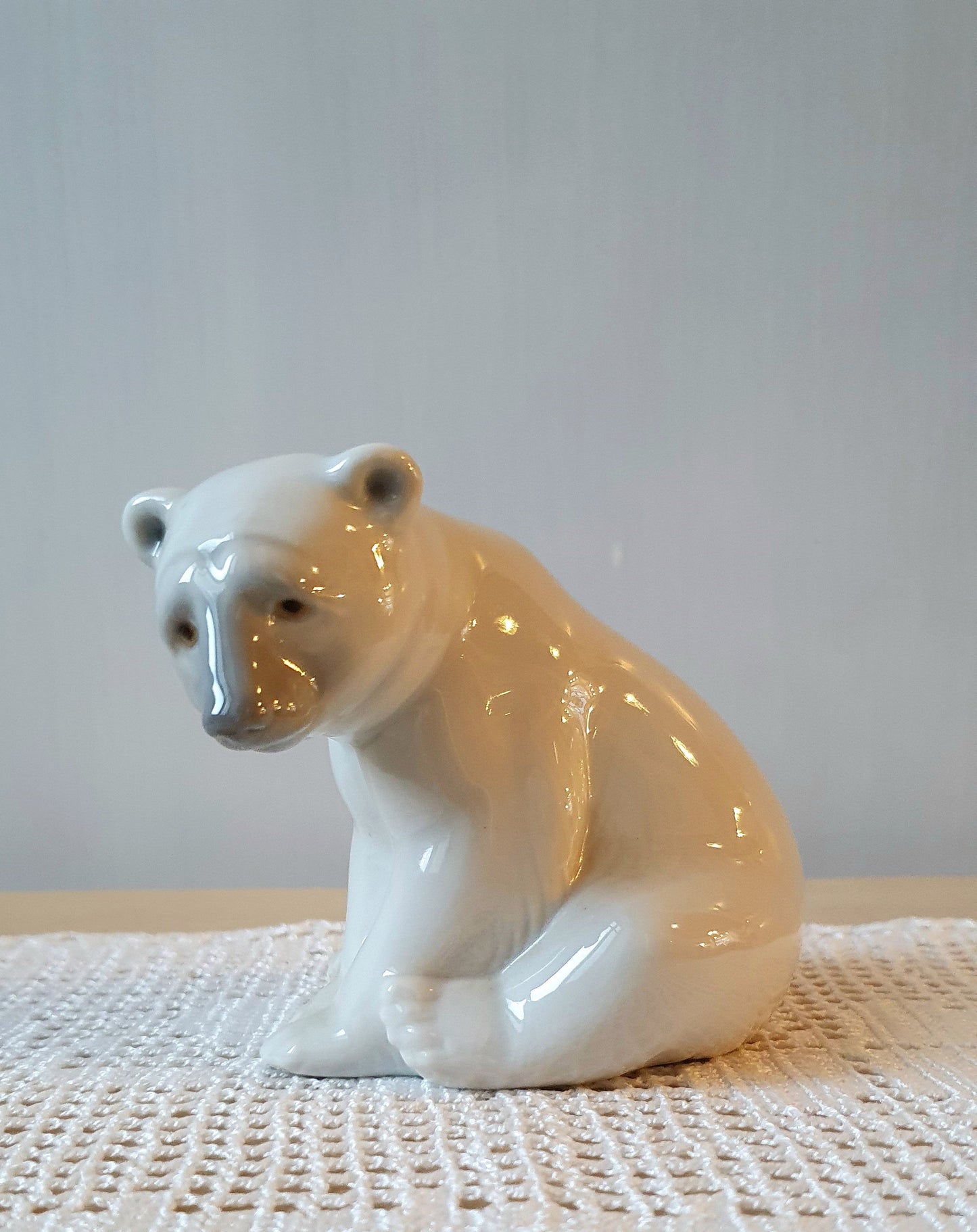LLADRÓ ORSO POLARE VINTAGE  IN PORCELLANA