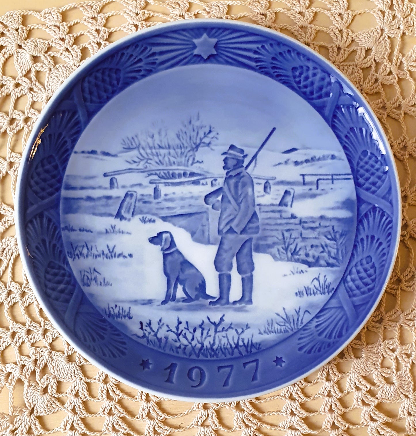 ROYAL COPENHAGEN PIATTO ANNO 1977