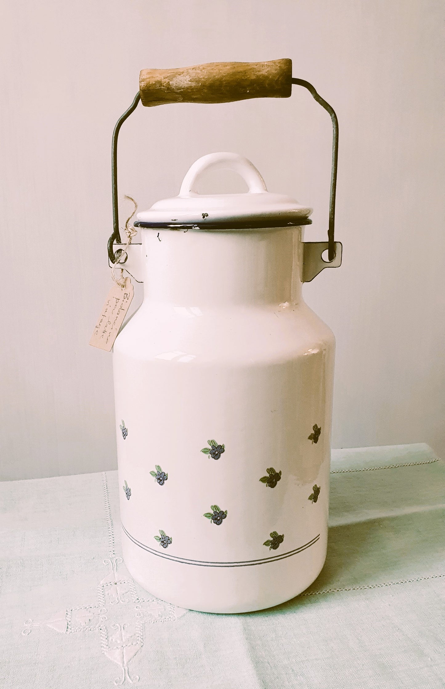 BIDONCINO VINTAGE IN LATTA SMALTATA