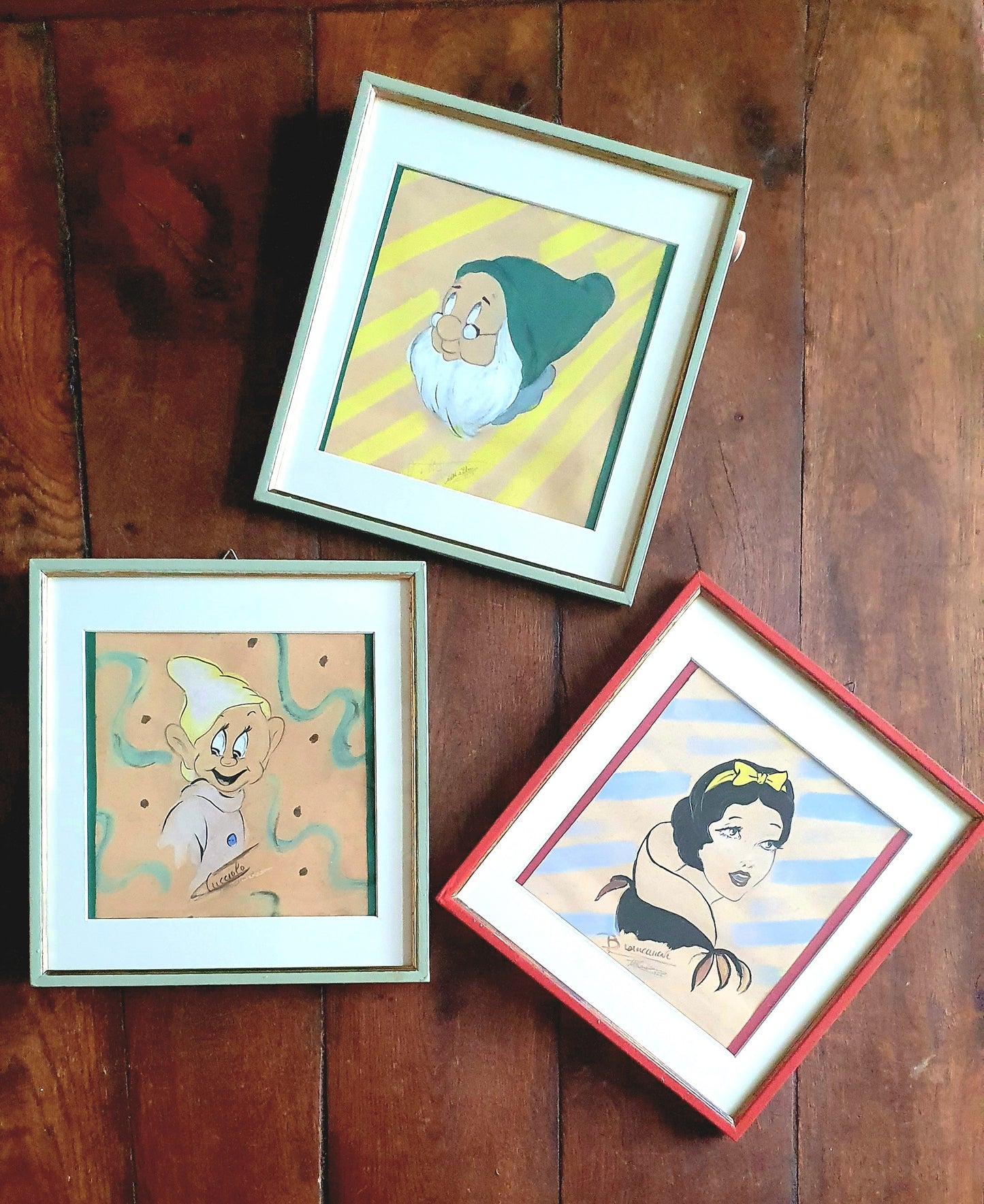 QUADRETTO VINTAGE DIPINTO A MANO: BIANCANEVE