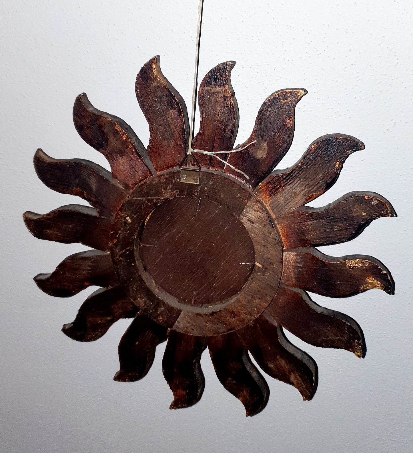 SPECCHIO VINTAGE ROTONDO A SOLE IN LEGNO DORATO