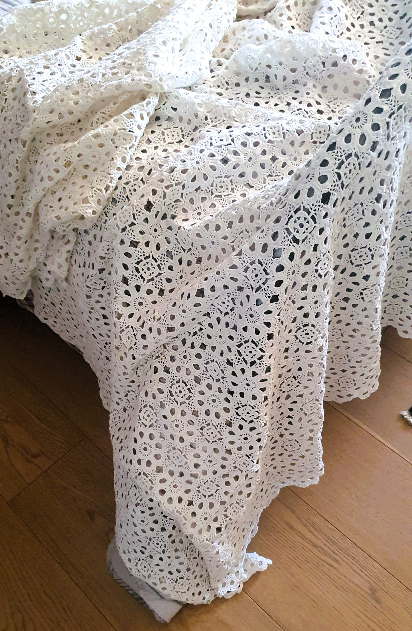 COPRILETTO IN PIZZO VINTAGE ANNI '50